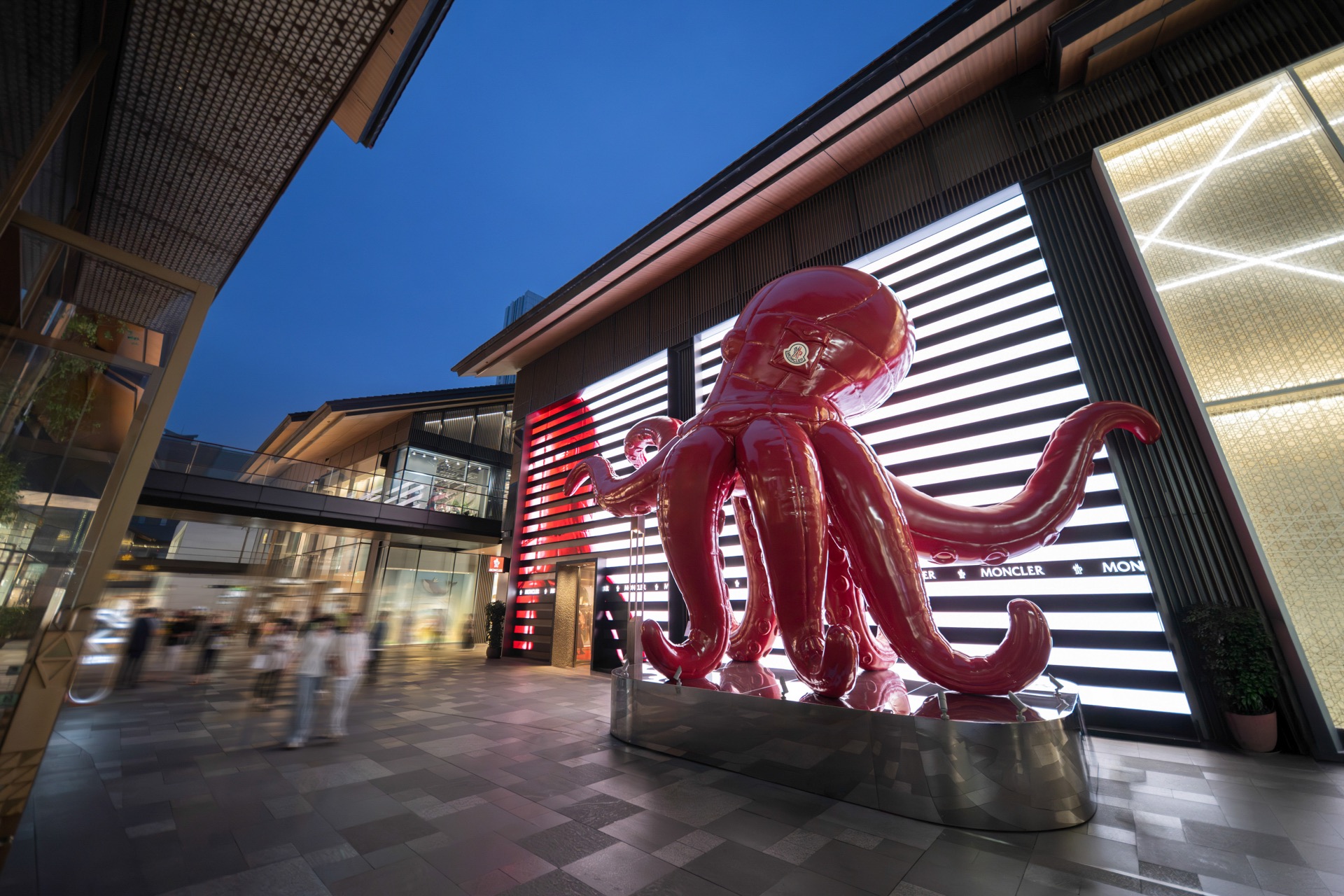 Best of Summer octopus installation at Chengdu Taikoo Li